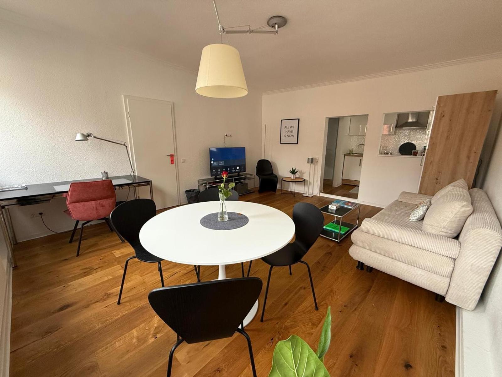 Stylisches Apartment Mit Grossem Tageslichbad Am Marktplatz ليونبيرغ المظهر الخارجي الصورة