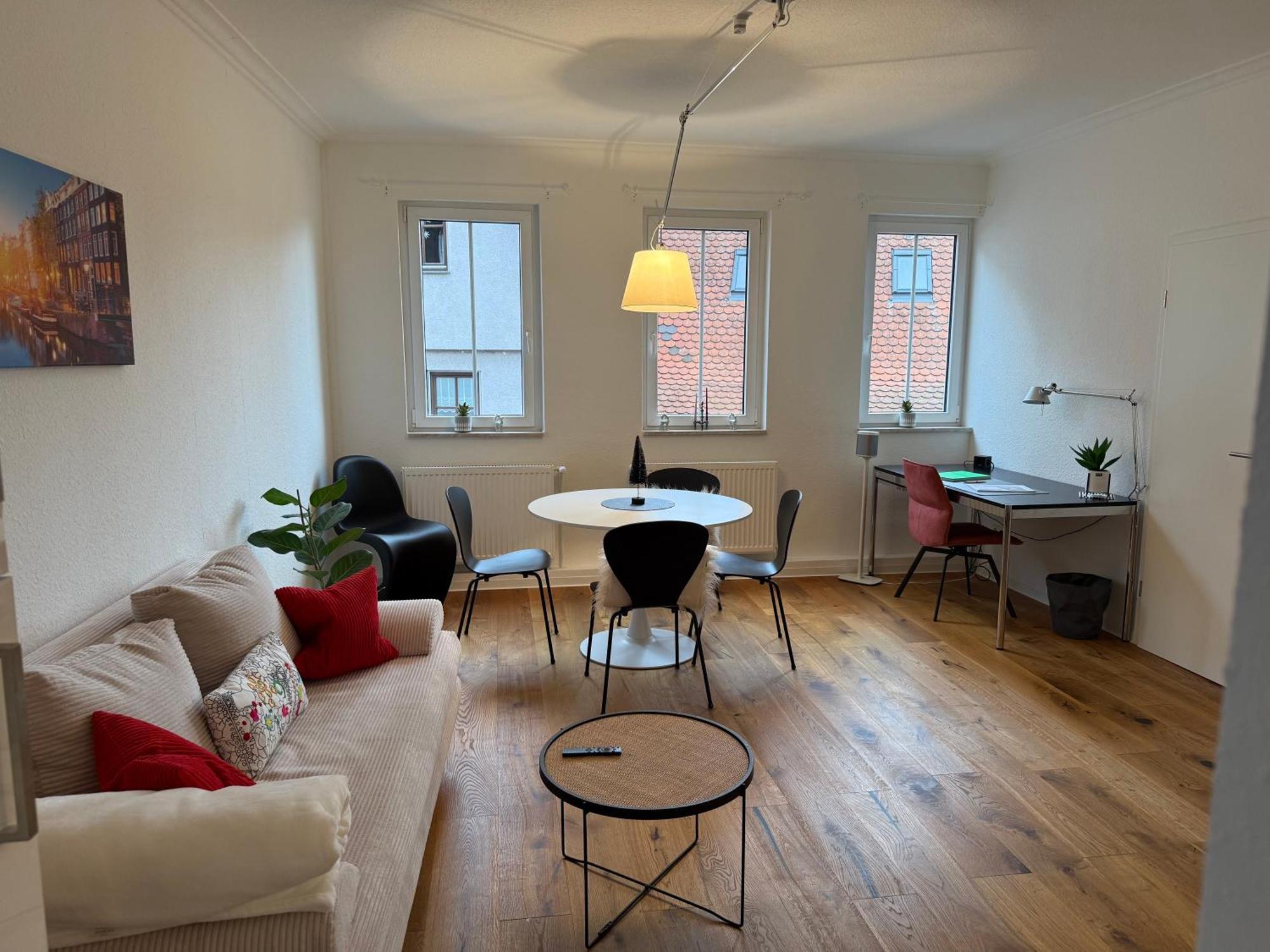 Stylisches Apartment Mit Grossem Tageslichbad Am Marktplatz ليونبيرغ المظهر الخارجي الصورة
