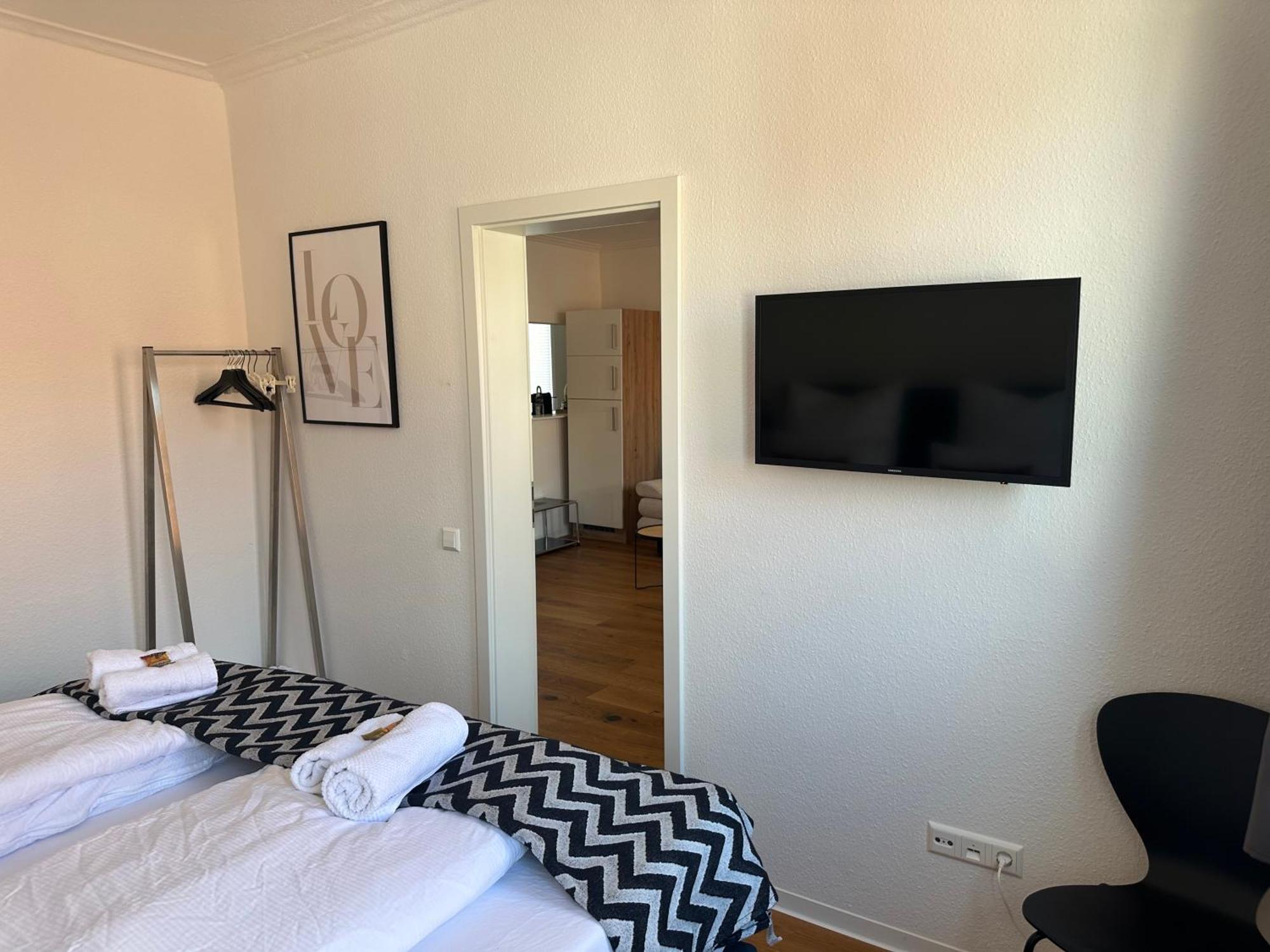 Stylisches Apartment Mit Grossem Tageslichbad Am Marktplatz ليونبيرغ المظهر الخارجي الصورة
